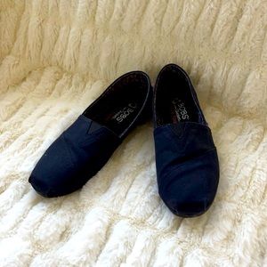 Bob’s shoes black 6.5